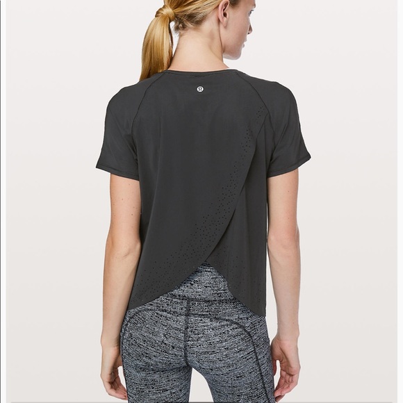 lululemon athletica Tops - Lululemon quick pace shirt - free lulu bag